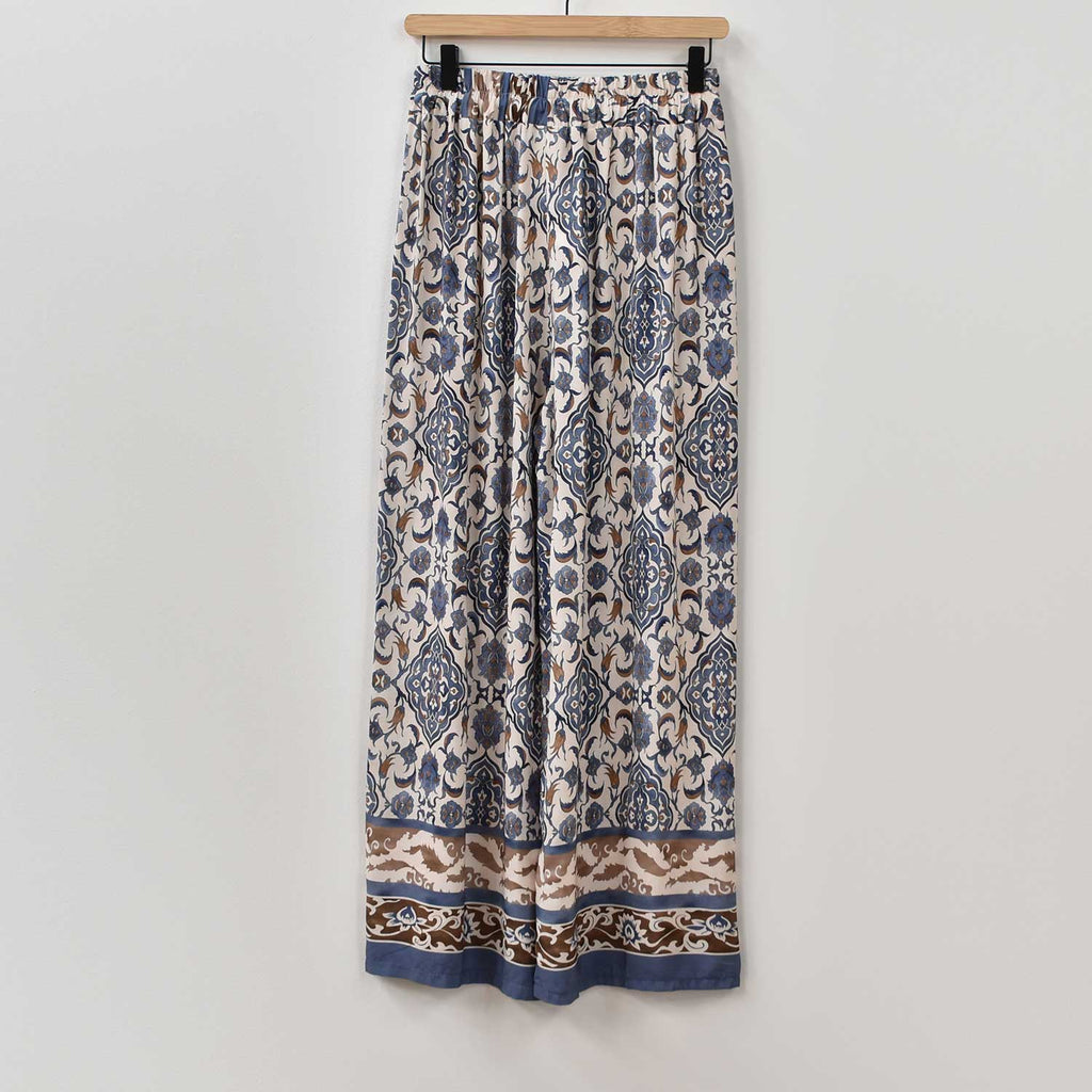 Pantalón estampado azul