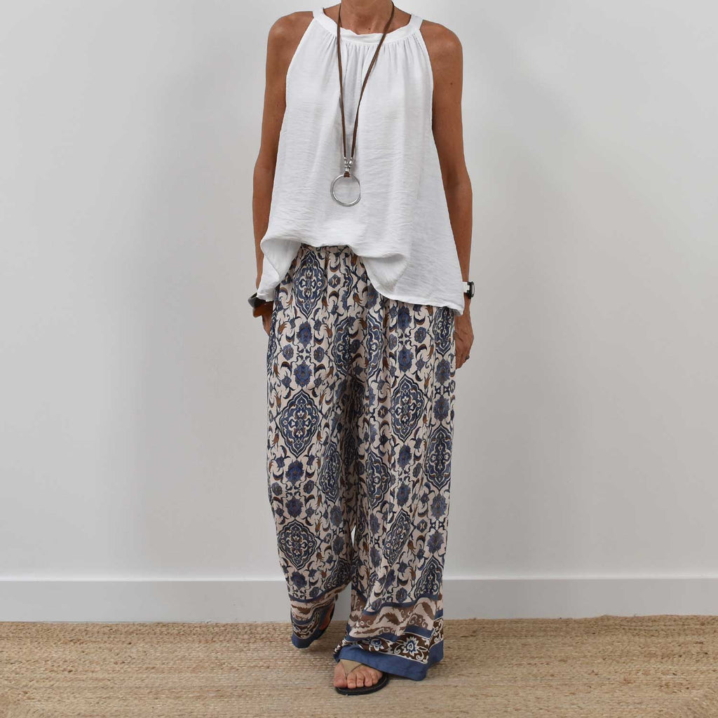 Pantalón estampado azul