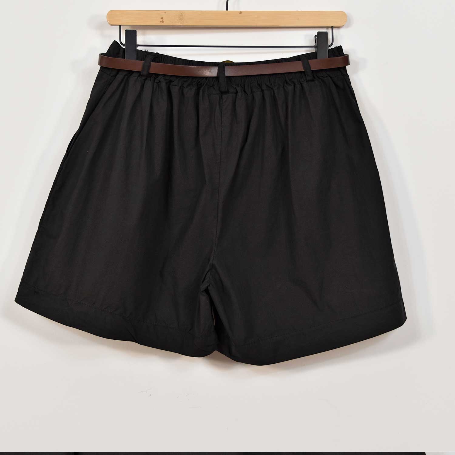 Short cinturón negro