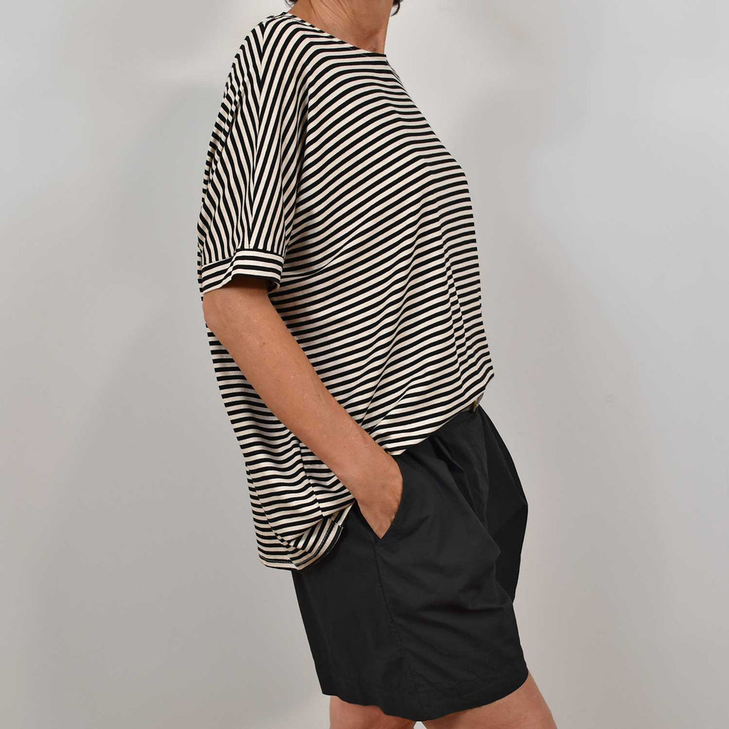 Short cinturón negro