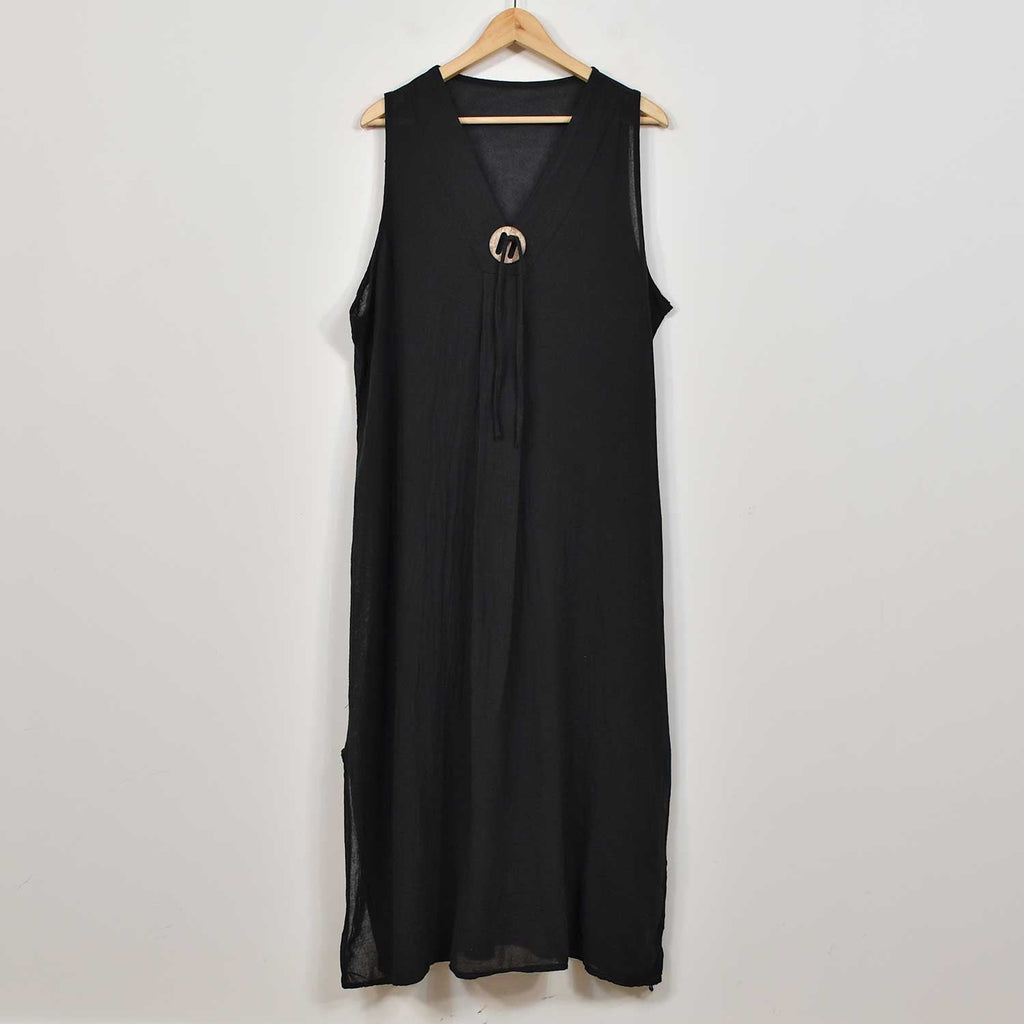 Vestido detalle madera negro
