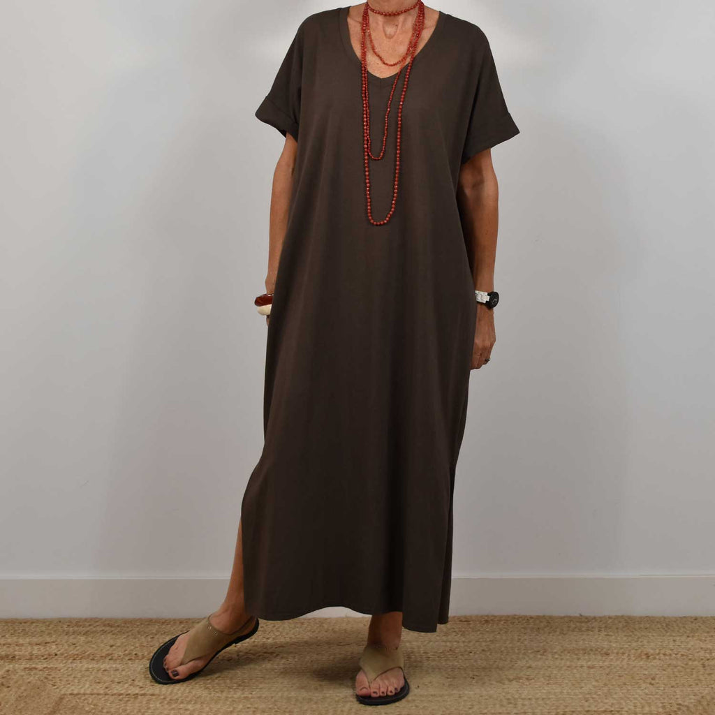 Vestido camiseta marrón
