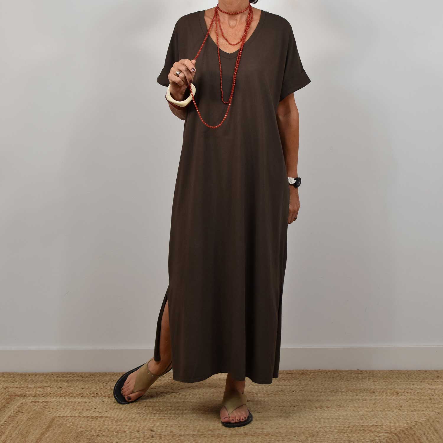 Vestido camiseta marrón
