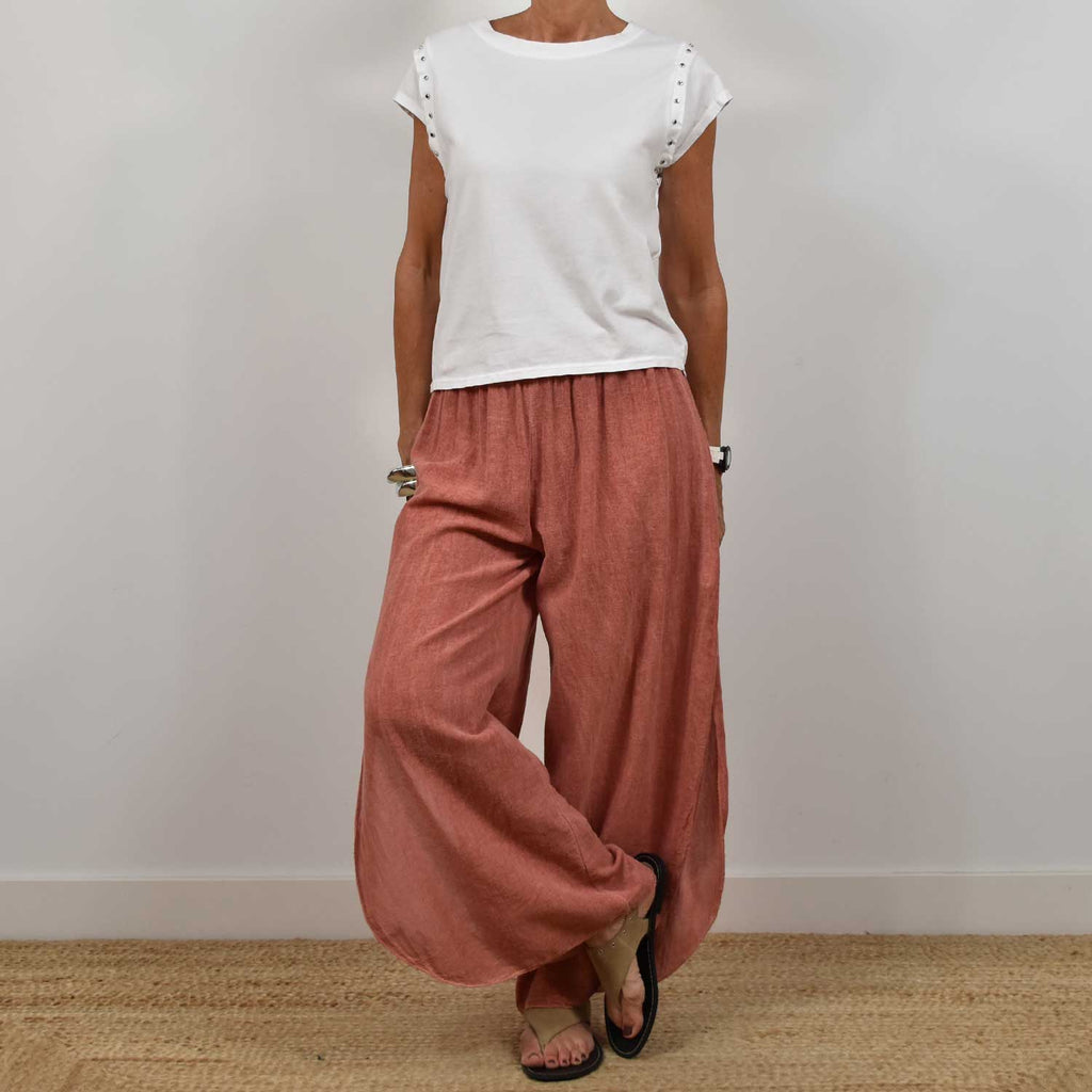 Camiseta tachas blanca