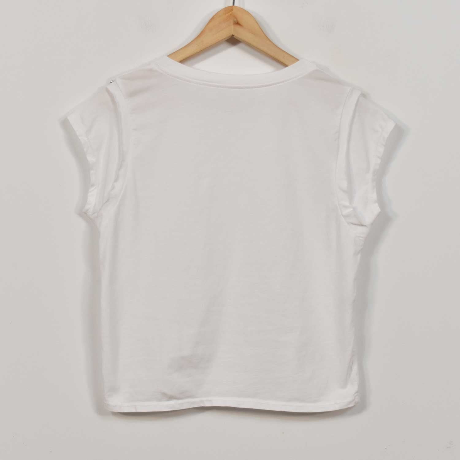 Camiseta tachas blanca