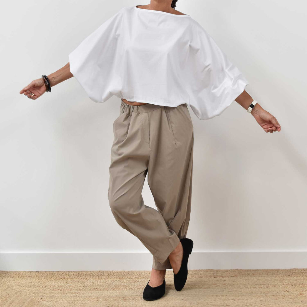 Blusa abullonada blanca