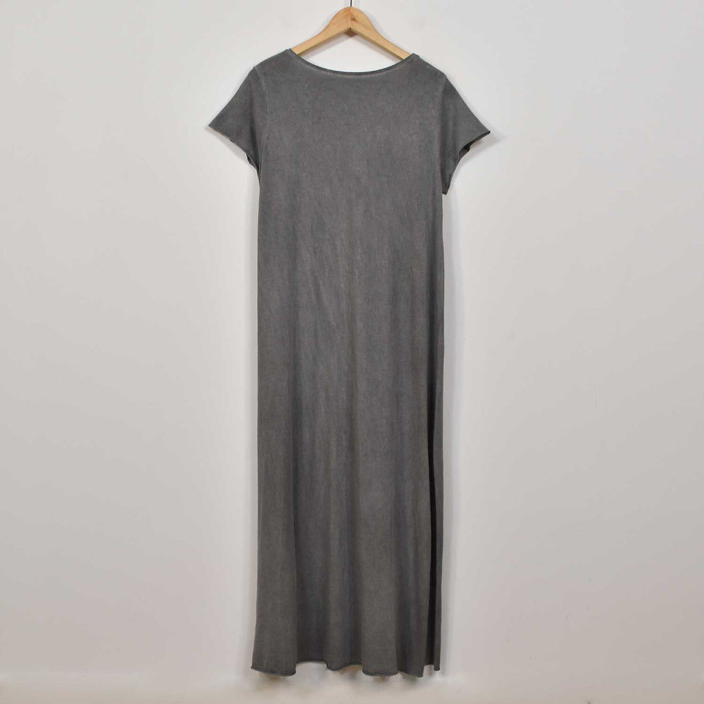 Vestido tachuelas estrellas gris