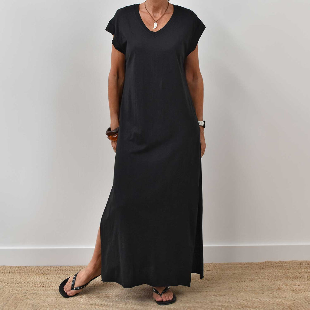 Vestido algodón pico negro