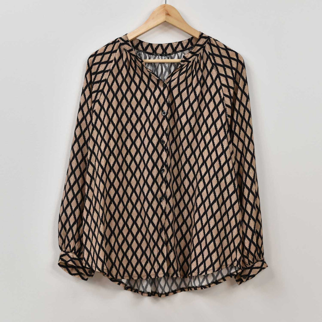 Camisa mao estampada marrón