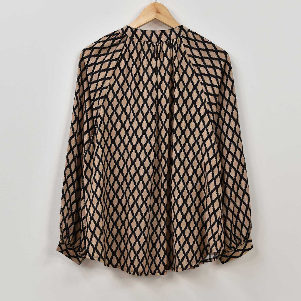 Camisa mao estampada marrón