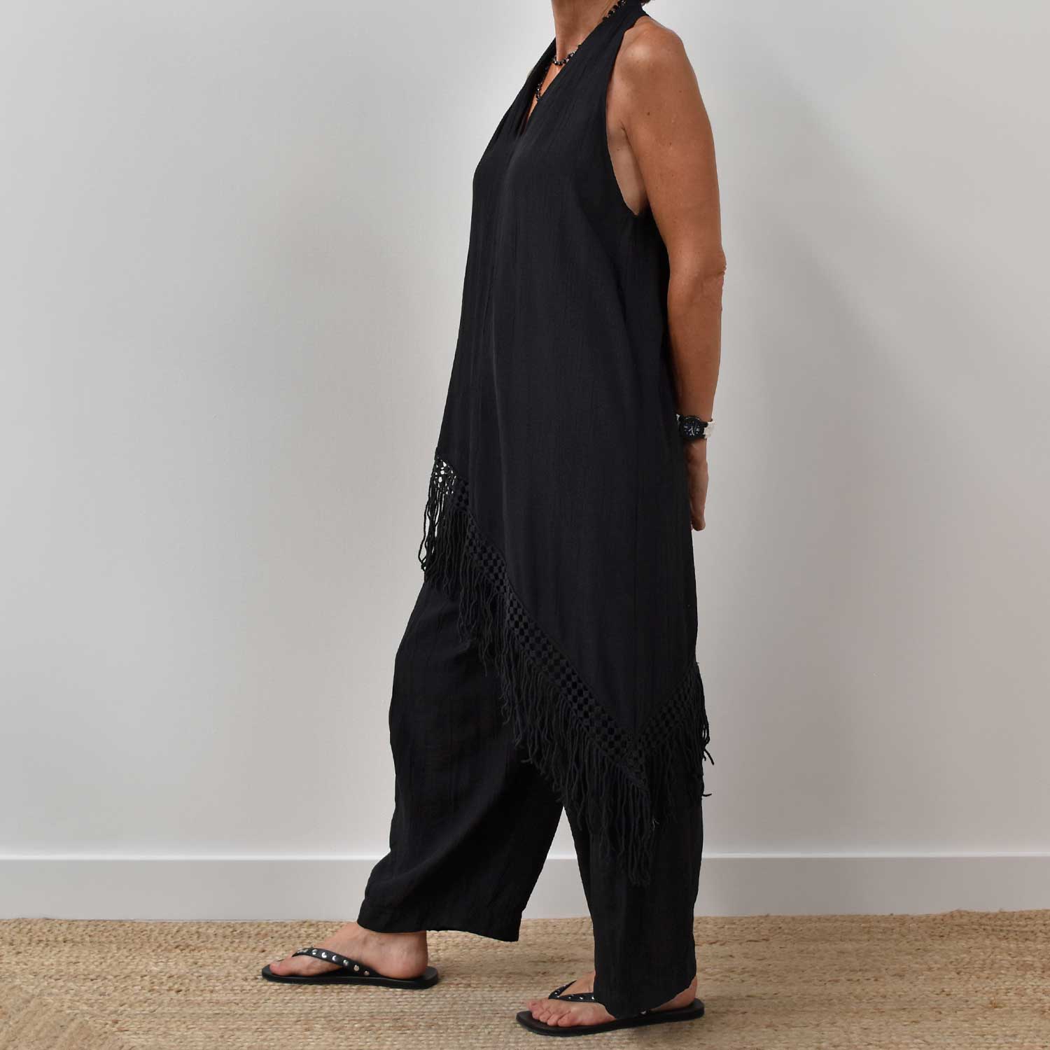 Total look fleco negro