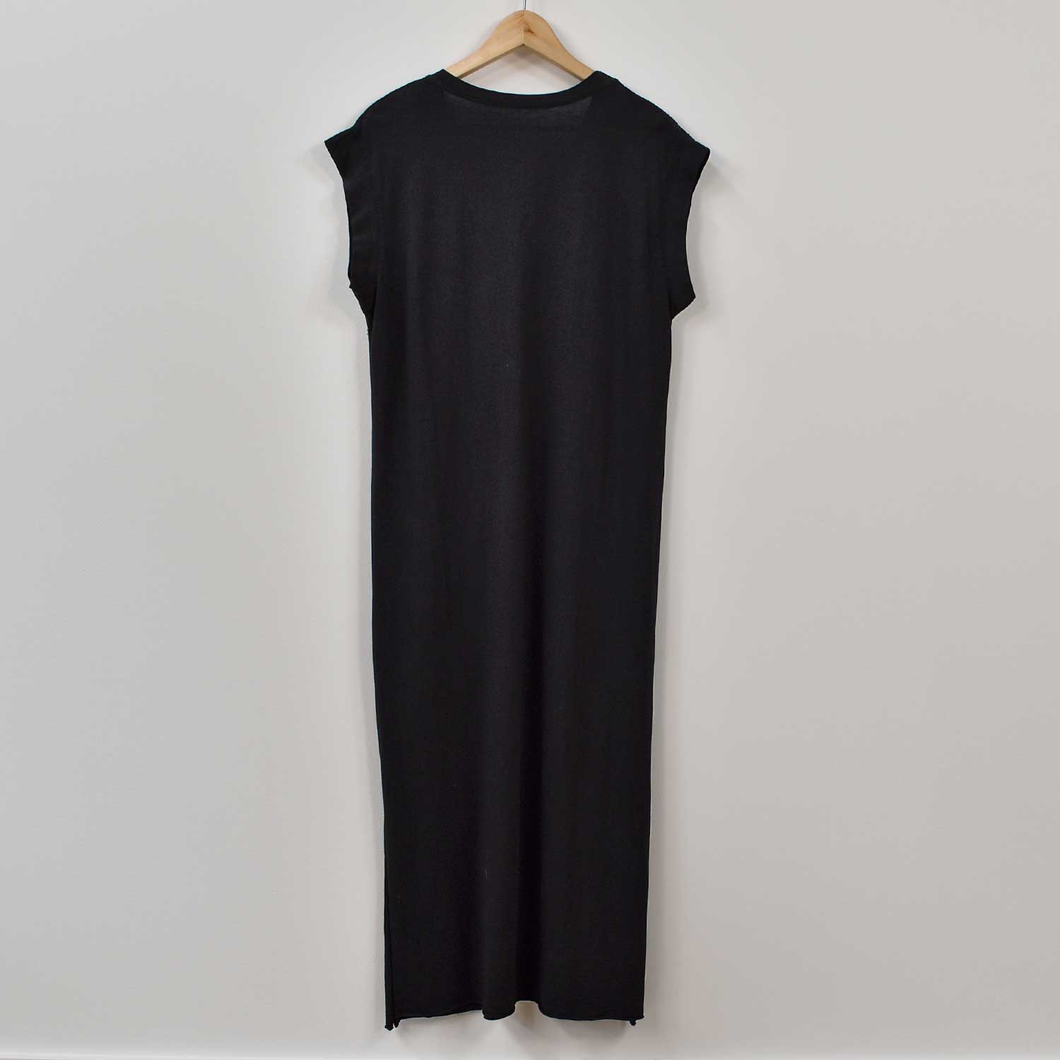 Vestido algodón pico negro