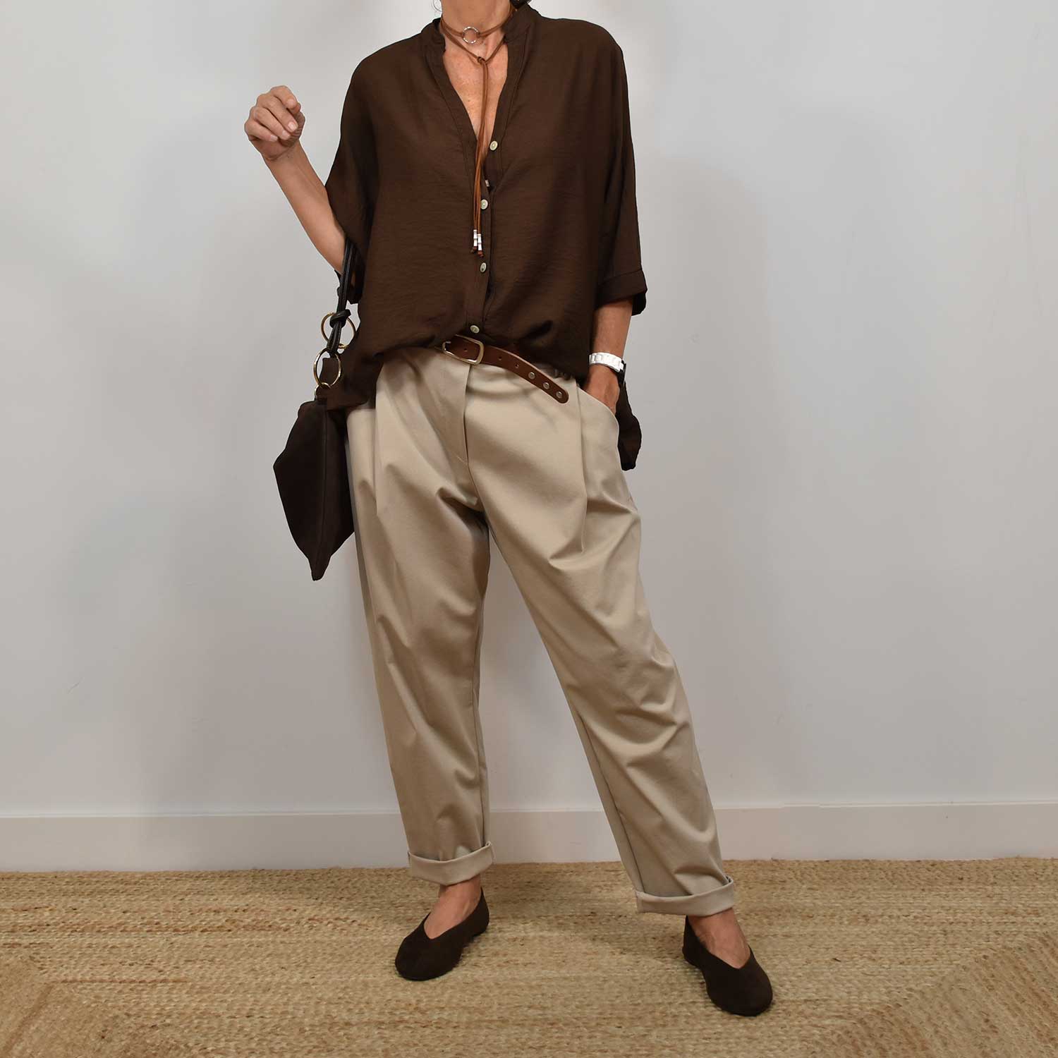 Pantalón baggy elástico beige