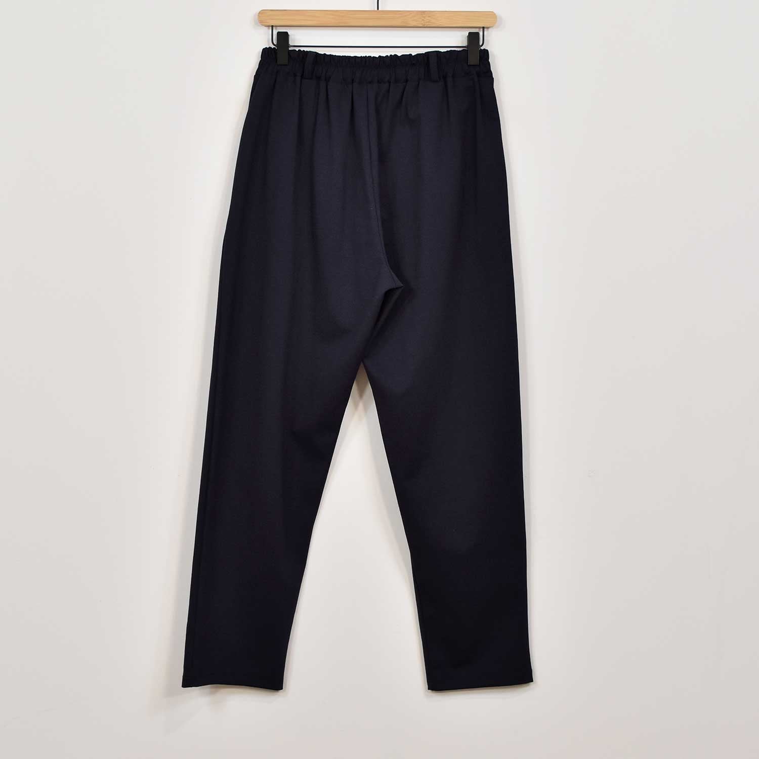 Pantalón baggy elástico marino