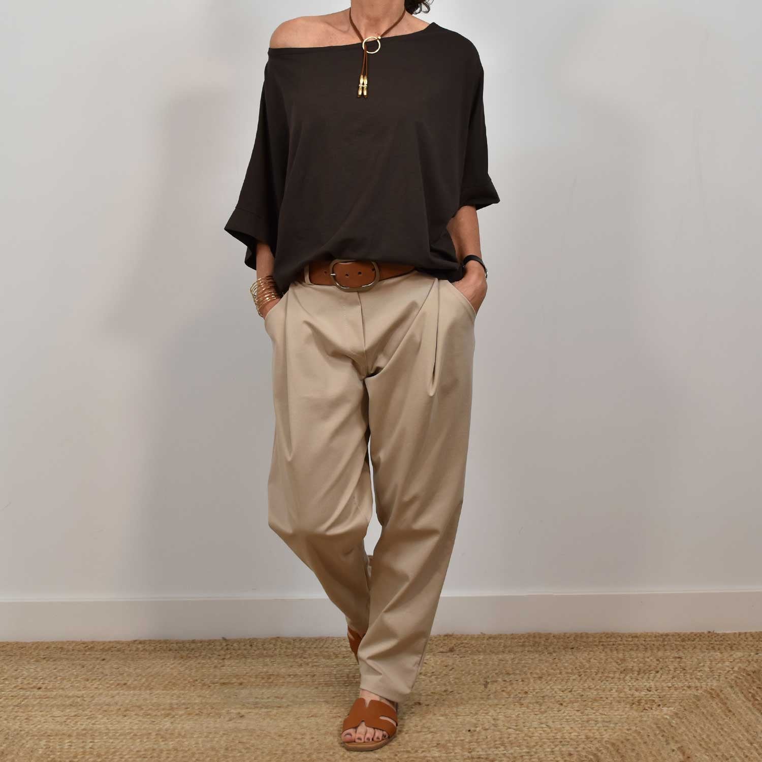 Pantalón baggy elástico beige