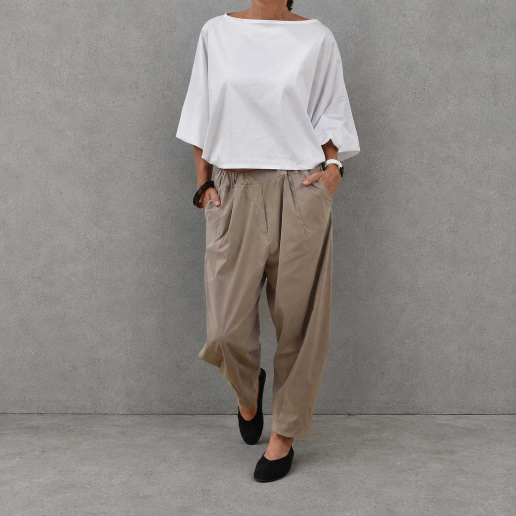 Blusa abullonada blanca
