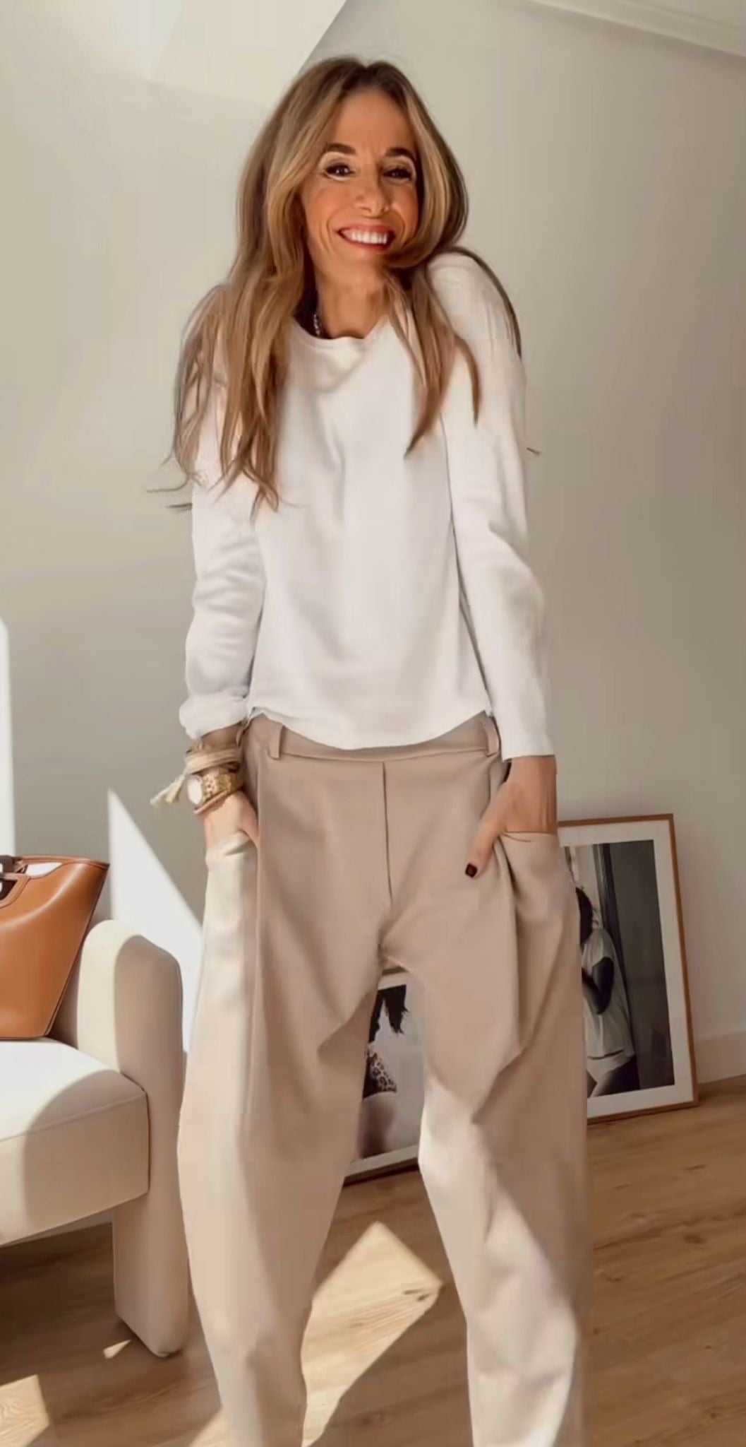 Pantalón baggy elástico beige