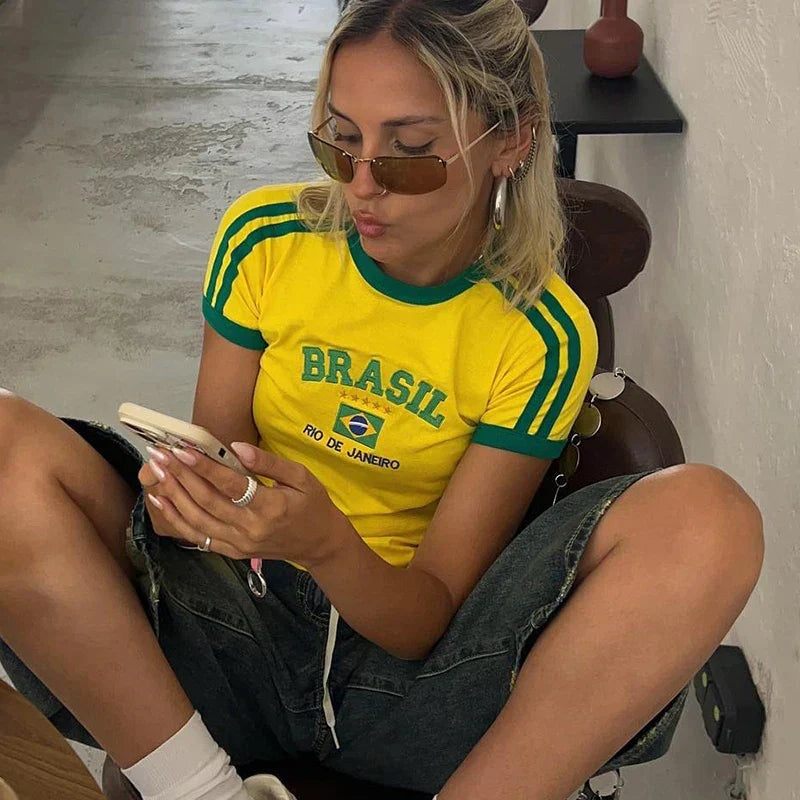Camiseta Top Deportiva Retro Mujer Estampado Brasil